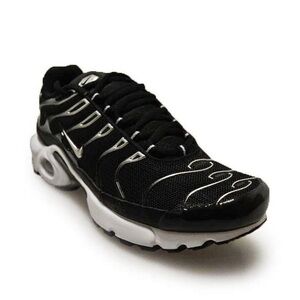 NIKE TN AIR MAX PLUS YOUTH SIZE 5.5Y /WOMENS 7 Black Silver